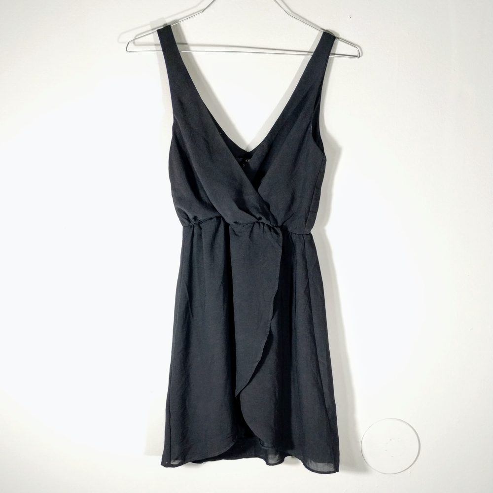 H&M Black Wrap Romper Mini Dress Size 2 Elegant Flirty Minimalist Cocktail NWT